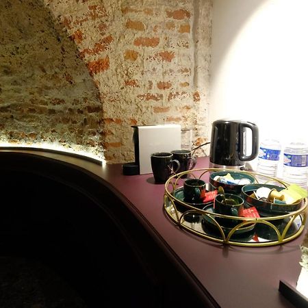 Secret Jacuzzi Mons - Parking Prive Gratuit Bed and Breakfast Εξωτερικό φωτογραφία